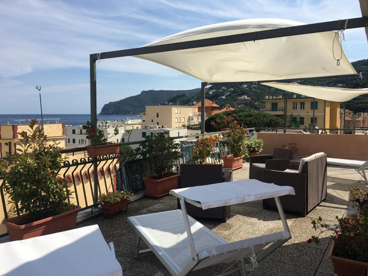 Hotel Graziella Spotorno Exterior foto